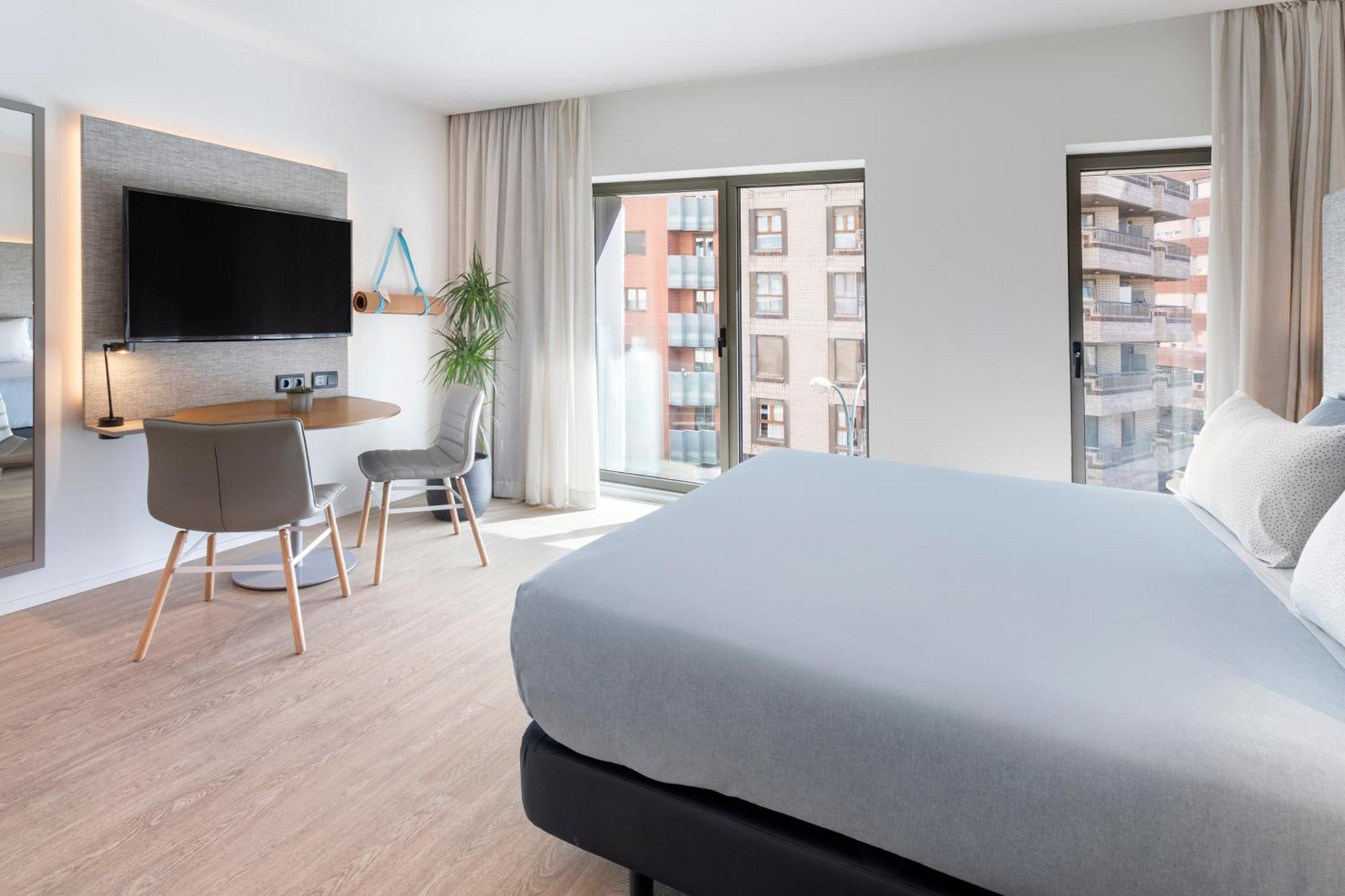 Innside By Melia Zaragoza Exterior photo
